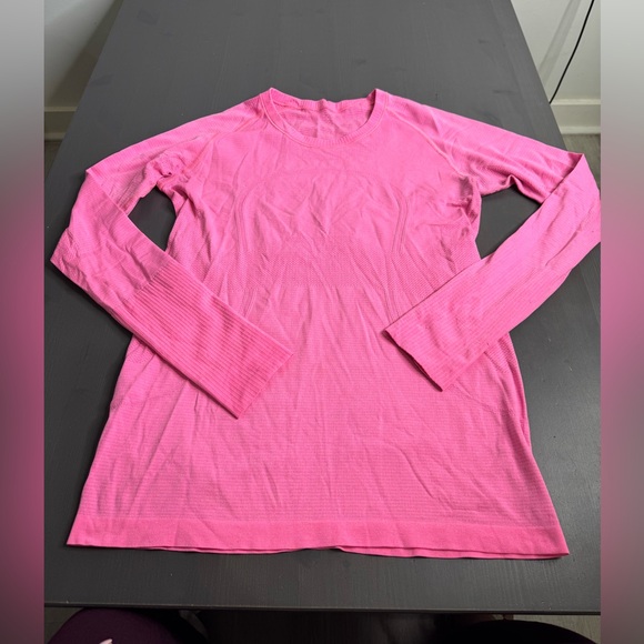 lululemon athletica Tops - Lululemon Swiftly Tech Long Sleeve